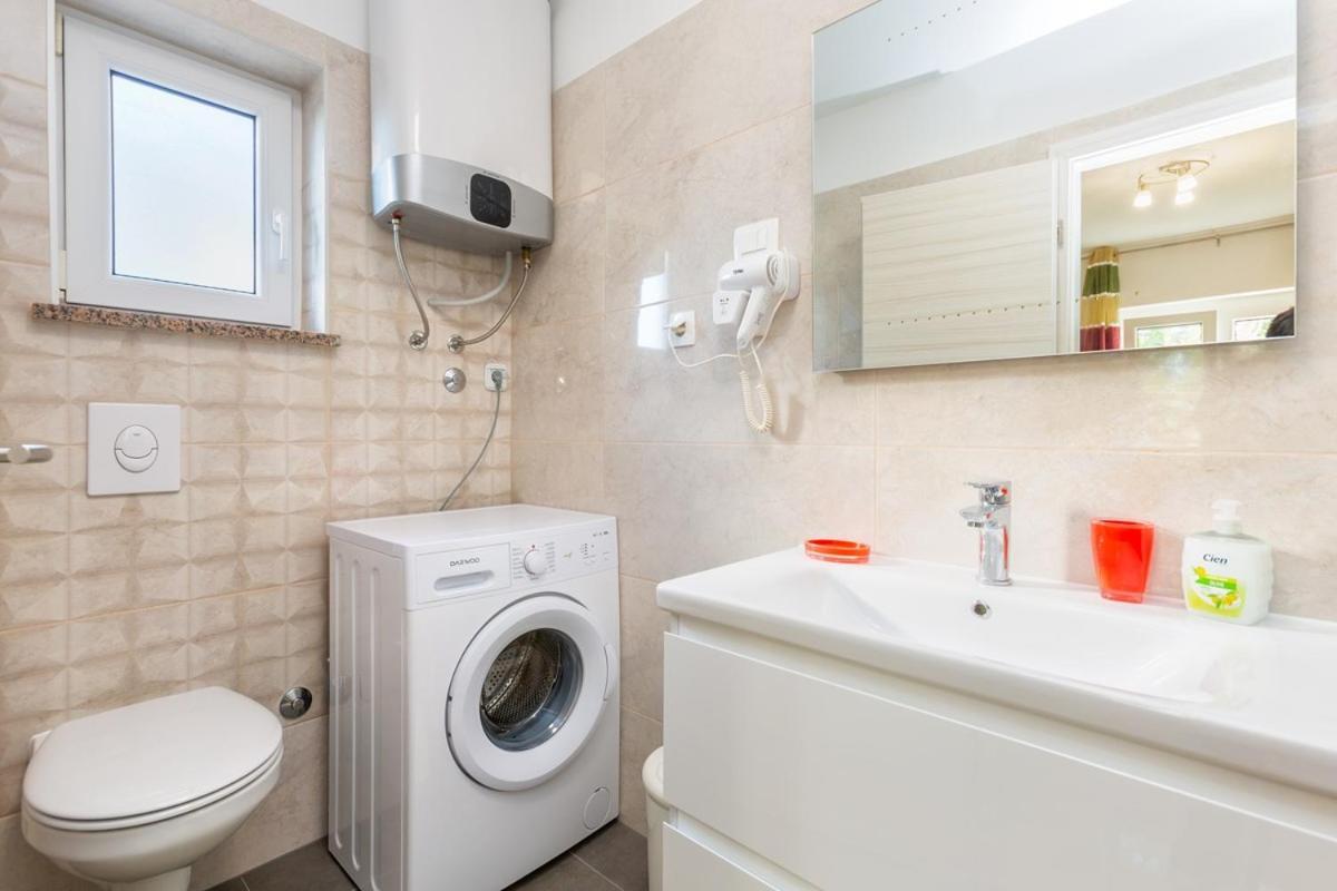 מדולין Apartments Murenc מראה חיצוני תמונה